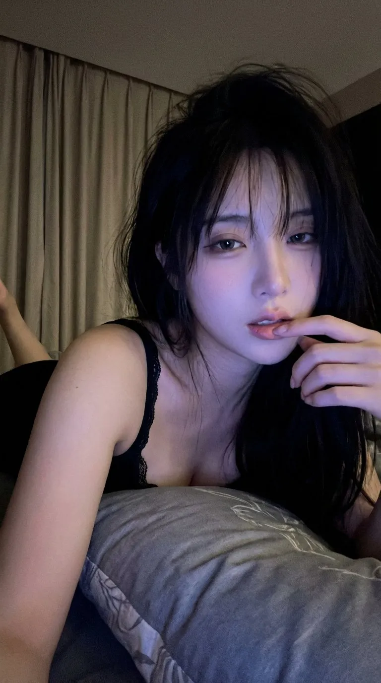 人像写真 AI image generation showcase nano-banana prompts